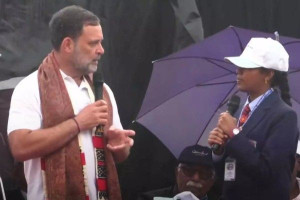 கல்வி தனியார் மயமாகக்கூடாது - பள்ளி மாணவர்களுடன் உரையாடிய ராகுல் காந்தி