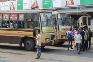 இலவச பயணம் திட்டம்; அரசு பஸ் போக்குவரத்தை முடக்கி விடும் ! தொழிற்சங்கம் அச்சம்