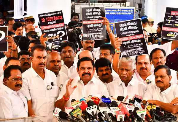  டாஸ்மாக் வழக்கில் தமிழக அரசு உச்சநீதிமன்றத்தை நாடியது ஏன்? கேட்கிறார் இ.பி.எஸ்.,!