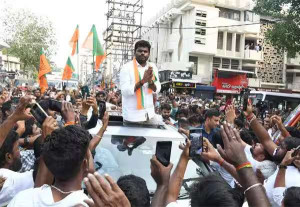 மக்களுக்கு ஆதரவாக ஆர்ப்பாட்டம்; திருப்பூரில் பா.ஜ., அண்ணாமலை கைது 