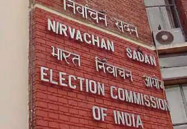 சம வாய்ப்பு வழங்க தேர்தல் நடத்தை விதிமுறைகள் அவசியம்: தேர்தல் கமிஷன்! 