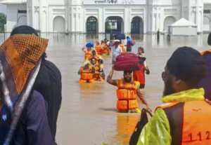 இந்தியா காட்டிய கருணையால் உயிர் தப்பிய ஒரு லட்சம் பாகிஸ்தானியர்