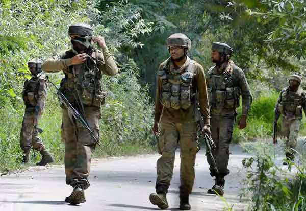 இந்தியா- மியான்மர் எல்லையில் பயங்கரவாதிகள் 10 பேர் சுட்டுக்கொலை