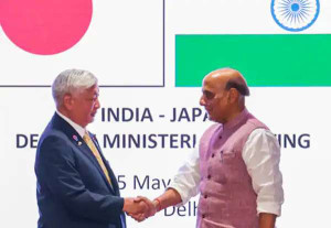 பயங்கரவாதத்தை ஒடுக்க முழு ஆதரவு; ஜப்பான் ராணுவ அமைச்சர் உறுதி