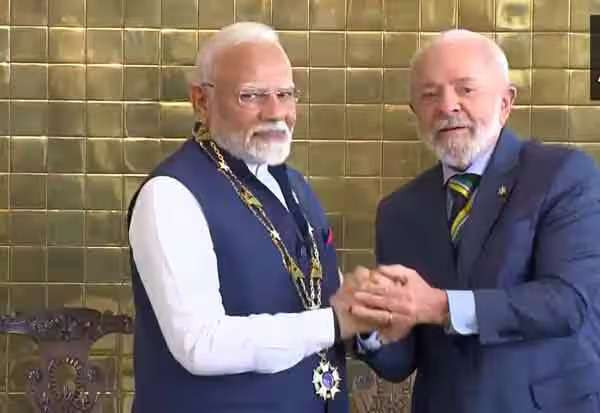 பிரேசிலின் உயரிய விருது: பிரதமர் மோடிக்கு வழங்கி கவுரவிப்பு