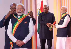 பிரதமர் மோடிக்கு கானா நாட்டின் தேசிய விருது வழங்கி கவுரவிப்பு