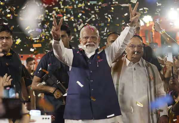 எதற்கும், யாருக்கும்... அஞ்ச மாட்டோம்! மோடி சபதம்