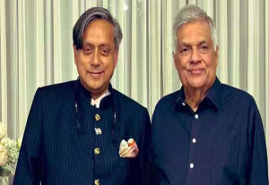 பழிவாங்கும் அரசியலை கைவிடுங்கள்; காங் எம்பி சசி தரூர்!