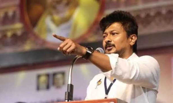 அ.தி.மு.க.,வில் ஏராளமான அணிகள்; துணை முதல்வர் உதயநிதி 