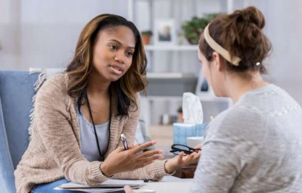  மன நோயாளி & தெரபிஸ்ட்