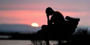 விடிந்ததும் சிரிக்கிறேன்