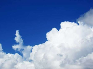 மேகத்தின் முத்தம்