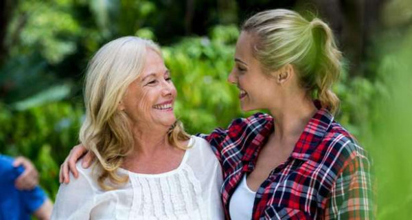 உங்கள் மாமியாருடன் நல்ல உறவை வளர்ப்பதற்கான  வழிகள்....