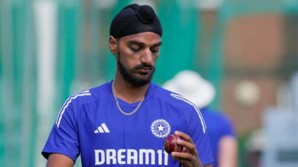 அர்ஷ்தீப் குணமடைய வாய்ப்பில்லை; டெஸ்டில் அறிமுகமாகும் சென்னை சூப்பர் கிங்ஸ் வீரர்