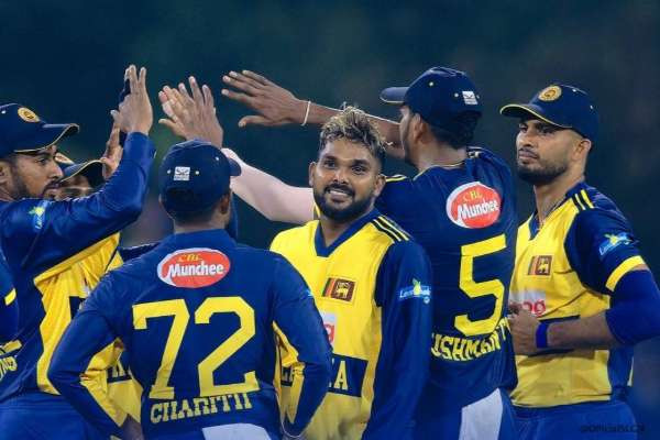 பாகிஸ்தானுக்கு எதிராக படுதோல்வி குறித்து இலங்கை கேப்டன்