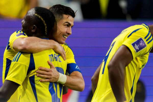 ரொனால்டோ..ரொனால்டோ என முழக்கமிட்ட ரசிகர்கள்!