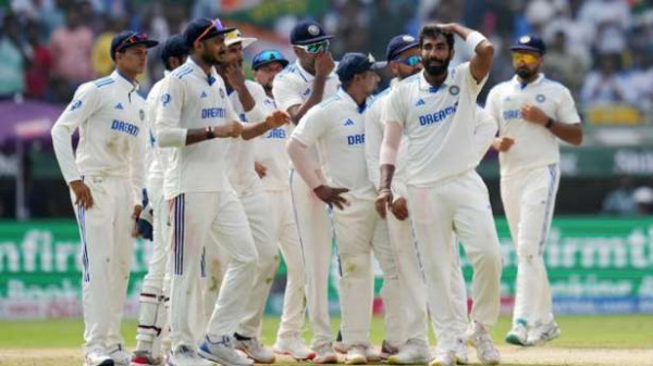 மீண்டும் புள்ளிப்பட்டியலில் முதல் இடத்துக்கு முன்னேறிய இந்திய கிரிக்கட் அணி