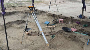 செம்மணி மனித புதைகுழியில் இருந்து குழந்தையின் எலும்பு எச்சம் மீட்பு