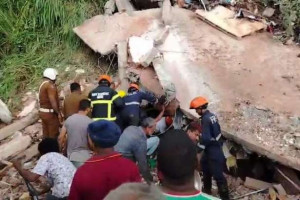 இலங்கையை உலுக்கிய கோர சம்பவம் - 5 பேர் பலி