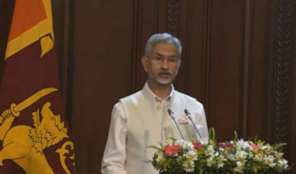 கொழும்பில் 67ஆவது மாடியில் இருந்து விழுந்து 2 மாணவர்கள் மரணம்!