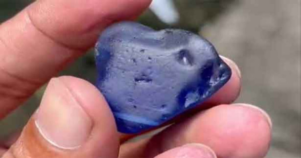 இலங்கையில் கோடிக்கணக்கில் விற்பனையான மாணிக்கக்கல்