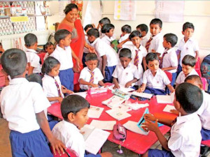 இலங்கையில் பிறப்பு வீழ்ச்சியால் பாடசாலைகளில் ஏற்பட்டுள்ள பாதிப்பு