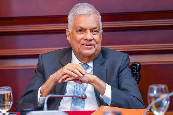 இலங்கையில் அனைத்து குடும்பங்களுக்கும் வீடுகள் வழங்க திட்டம்