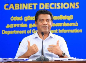 இளஞ்செழினின் கண்ணீருக்கு அரசாங்கம் காரணமல்ல என கூறிய அமைச்சர்