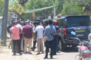 இலங்கையில் கணவன் மரணம்: மனைவி எடுத்த தவறான முடிவு: 3 பிள்ளைகளின் பரிதாப நிலை