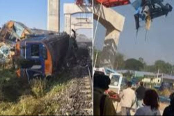 தாய்லாந்தில் ரயில் மீது  பாரம்தூக்கி விழுந்து விபத்து - பலர் பலி