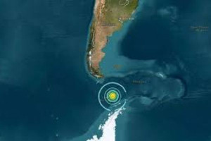 அமெரிக்காவில் சக்திவாய்ந்த நிலநடுக்கம்