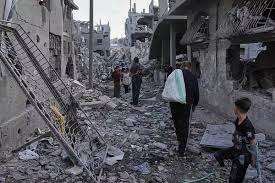 காசாவில் இஸ்ரேல் விமானப்படை நடத்திய தாக்குதல-  80 பேர் பலி