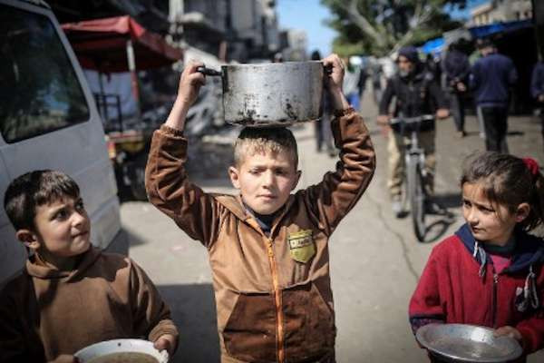 காசாவில் பட்டினியால் அதிகரிக்கும் இறப்புகள் - இஸ்ரேலுக்கு அதிகரிக்கும் அழுத்தம்