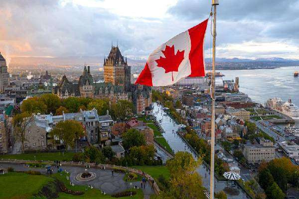 நடுத்தர வர்க்க மக்களுக்கு வரிவிலக்கு அறிவித்த கனடா அரசு