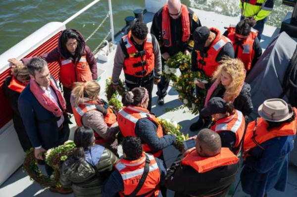 புளோரிடா படகு விபத்து: தப்பி ஓடிய படகு! ஒருவர் பலி