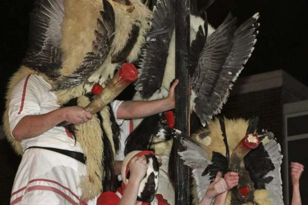 ஜேர்மனியில் சர்ச்சைக்குரிய பாரம்பரிய நிகழ்வு தொடர்பில் அதிரடி முடிவு