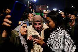 ஹாமாஸினால் விடுவிக்கப்பட்ட  இஸ்ரேலியர்களின் பகீர் தகவல்!