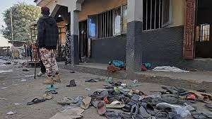 நைஜீரியா மசூதியில் வெடிகுண்டு தாக்குதல் - 5 பேர் பலி