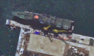 மிகப்பெரிய போர்க்கப்பலை உருவாக்கும் வட கொரியா