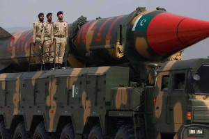 பாகிஸ்தானில் பயங்கர ஆயுதங்கள்- சீனாவிற்கு தொடர்பு