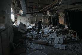 வான்வழித் தாக்குதலில் அழிக்கப்பட்ட காசா மருத்துவமனை