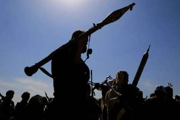 செங்கடல் மற்றும் இஸ்ரேல் மீது தொடர் தாக்குதல் நடத்தும் ஹவுதிகள்...