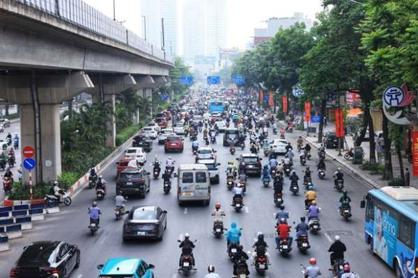 வியட்நாமில் பெட்ரோலில் இயங்கும் வாகனங்களுக்கு தடை