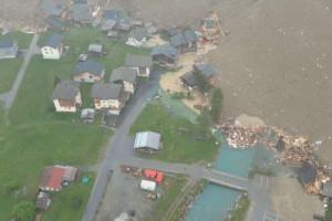 சுவிட்சர்லாந்தில் நிலச்சரிவு அபாயம்...