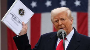 'நியாயமற்ற வர்த்தக ஏற்றத்தாழ்வு' 8 நாடுகள் மீது டிரம்ப் புதிய வரி விதிப்பு