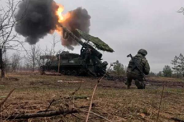 உக்ரேனிய இராணுவத் தளபதிகளை குறிவைத்து தாக்கிய ரஷ்யா