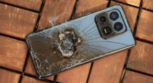 சீனாவில் கைத்தொலைபேசி வெடிப்பு - சிறுவன் காயம்