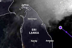 இலங்கையை நோக்கி மெதுவாக நகரும் ஆழ்ந்த காற்றழுத்தத் தாழ்வு மண்டலம்!