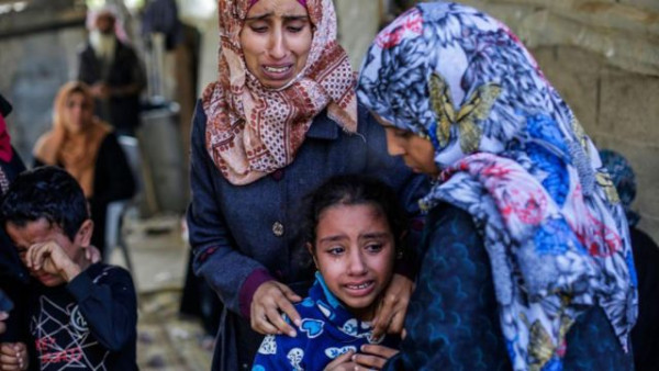 காசாவில் குடிநீர் விநியோகம் பகுதியின் மீது இஸ்ரேல் தாக்குதல்-சிறுவர்கள் உட்பட பலர் பலி