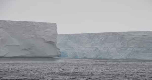  பாரிய பனிப்பாறை கட்டி உடைந்தது! பிரித்தானிய விஞ்ஞானிகள் தகவல்